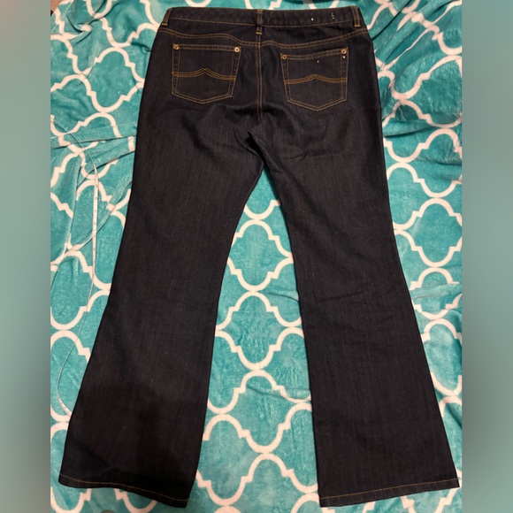 NWOT Michael Kors Dark Blue Bootcut Jeans size 10P - Picture 2 of 6